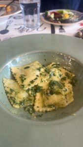 Ravioli with spinach